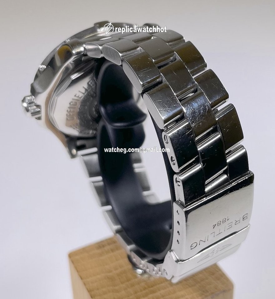 Breitling Superocean Mens watch Unisex Automatic Steel A17360 4