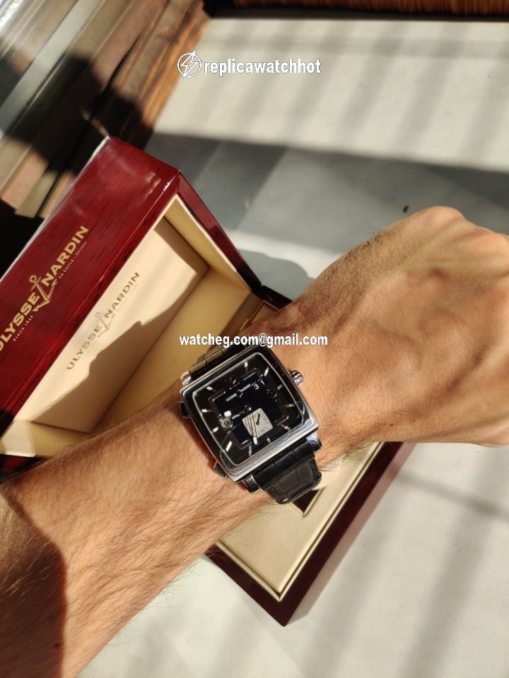 Ulysse Nardin Quadrato Dual Time Mens watch Unisex Automatic Steel 243-92 632 4