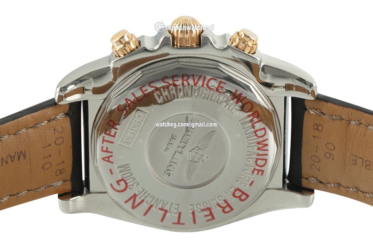 Breitling Chronomat 41 Mens watch Unisex Automatic Gold Steel CB0140 4
