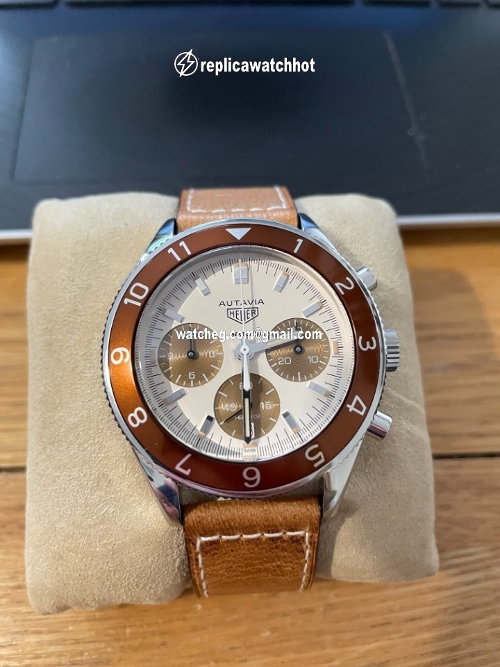 TAG Heuer Autavia Mens watch Unisex Steel CBE2113.FC8226 4