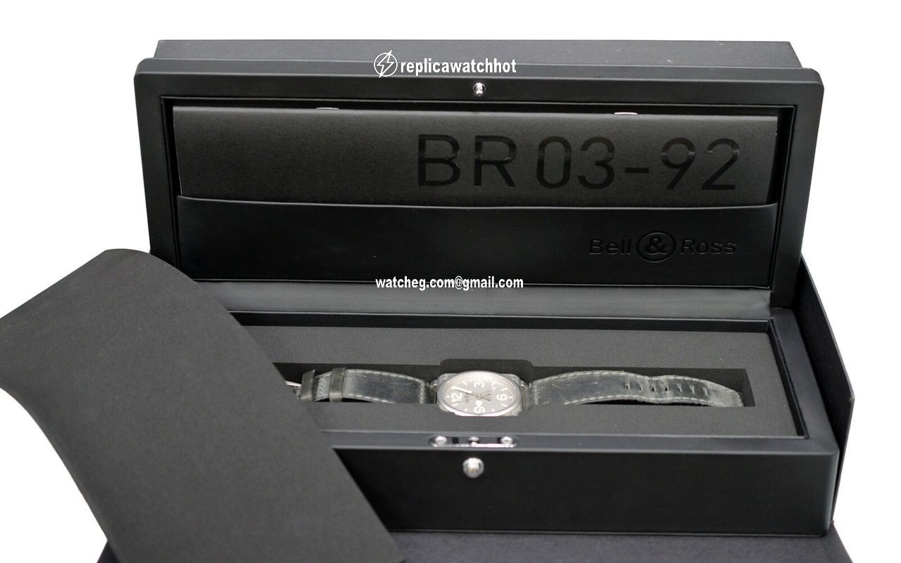 Bell & Ross BR 03 Mens watch Unisex Automatic Steel BR 03-92 4