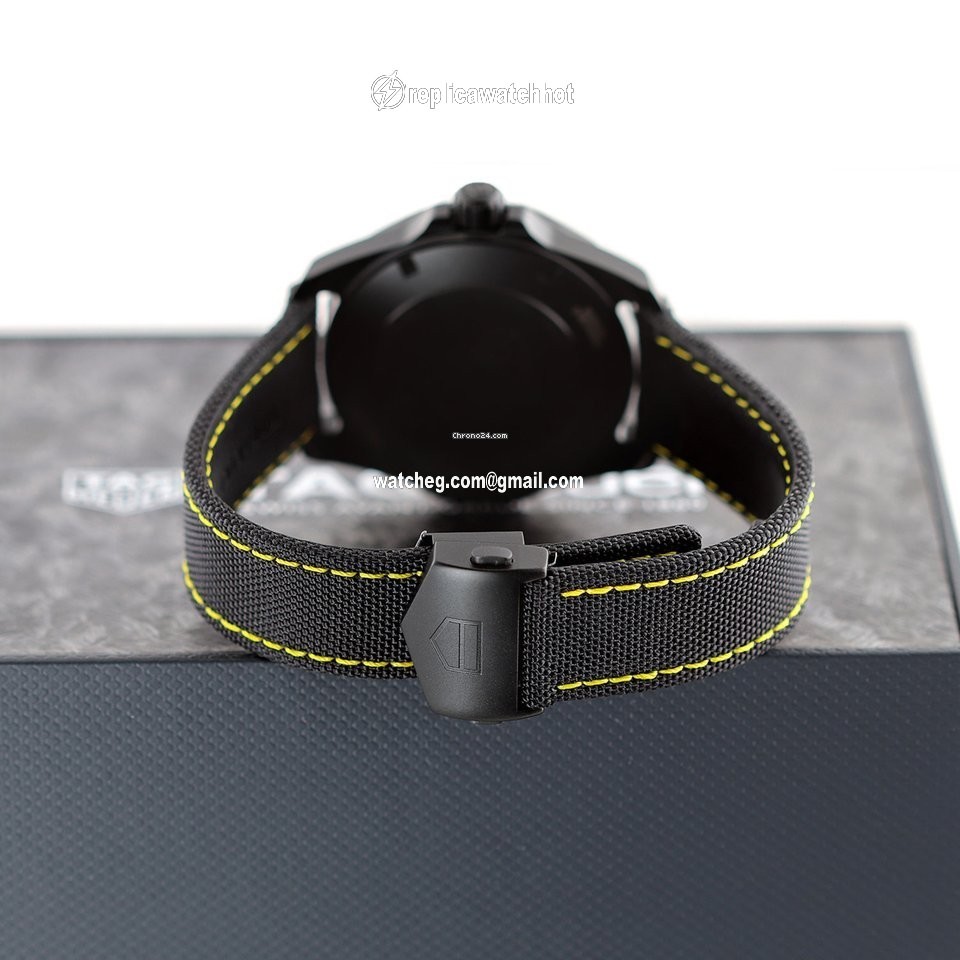 TAG Heuer Mens watch Unisex Automatic Titanium wbd218b.fc6446 4