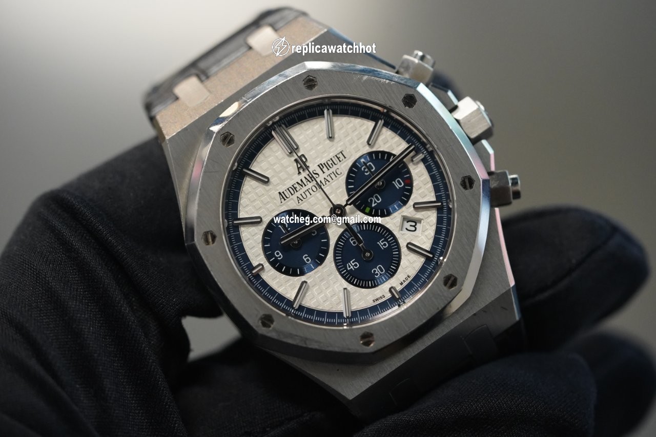Audemars Piguet Royal Oak Chronograph Mens watch Unisex Automatic Steel 26326ST.OO.D027CA.01 4