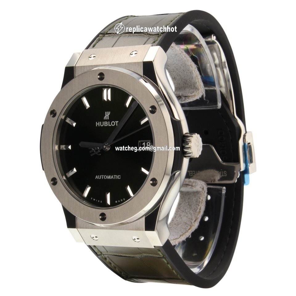 Hublot Classic Fusion 45, 42, 38, 33 mm Mens watch Unisex Automatic Titanium 511NX8970LR 4
