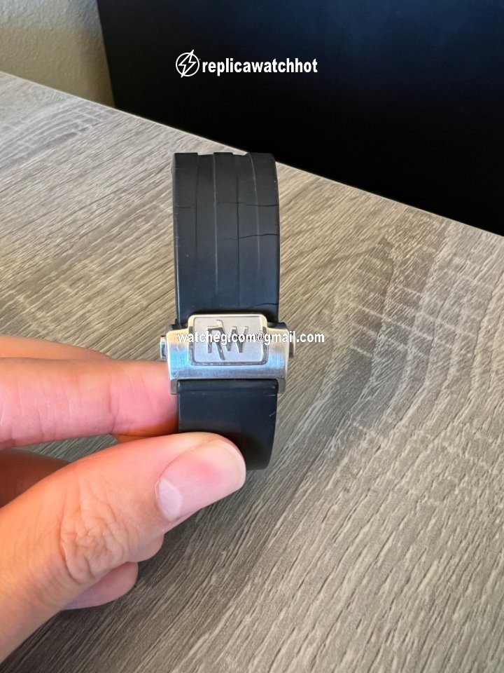 Raymond Weil Tango Mens watch Unisex Steel 48811-sr-05200 4