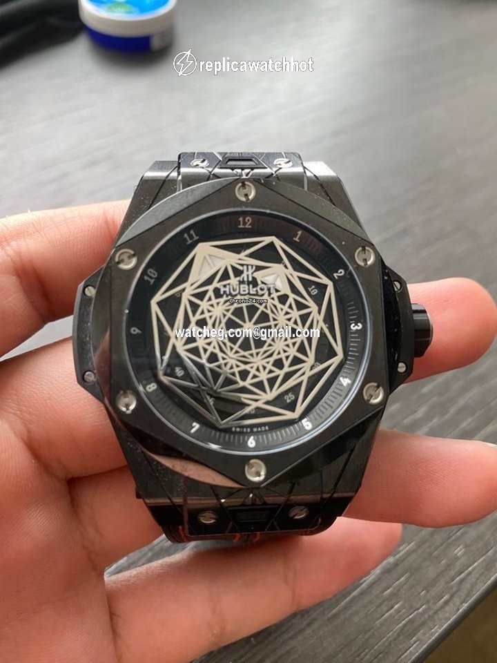 Hublot Big Bang Sang Bleu Mens watch Unisex Automatic Ceramic 415.CX.1112.VR.MXM18 4
