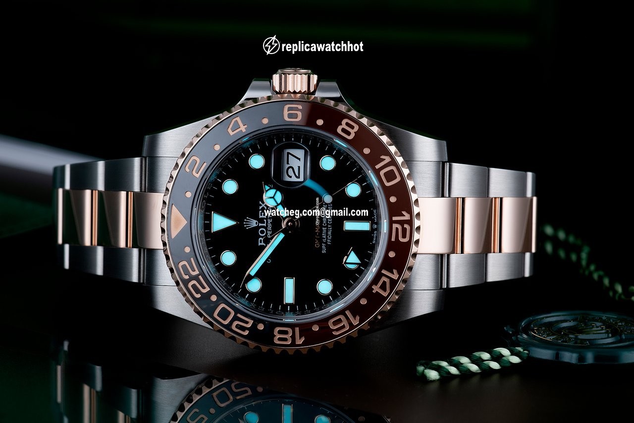 Rolex GMT-Master II Gold Steel Automatic 126711CHNR 4