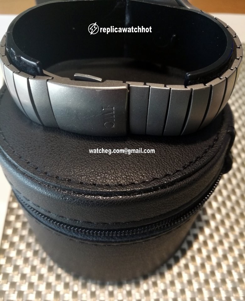 IWC Porsche Design Mens watch Unisex Automatic Titanium 35031 4