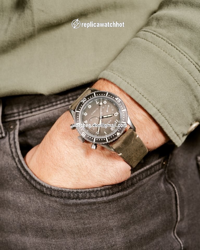 Zenith Pilot Mens watch Unisex Automatic Steel 11.2240.405 21.C773 4