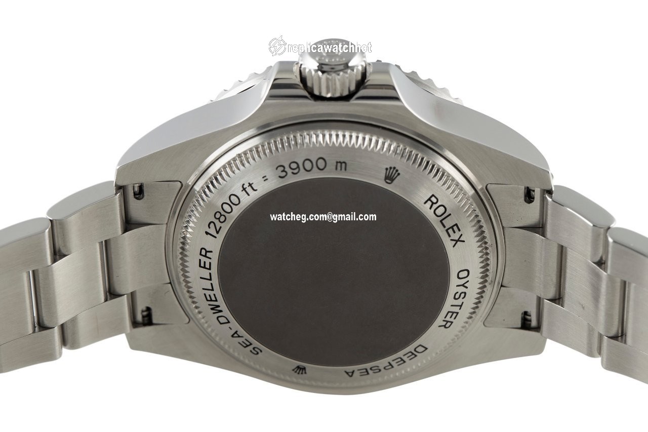 Rolex Sea-Dweller Deepsea Mens watch Unisex Steel Automatic 116660 4