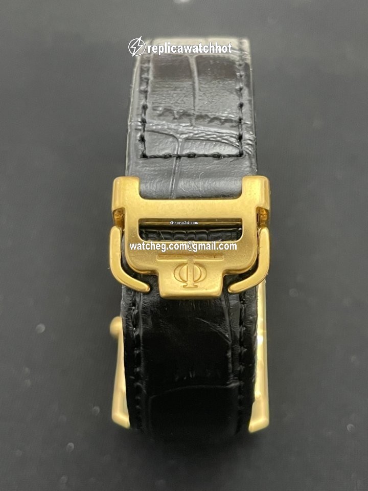 Baume & Mercier Hampton Mens watch Unisex Quartz Yellow gold MV045224 4
