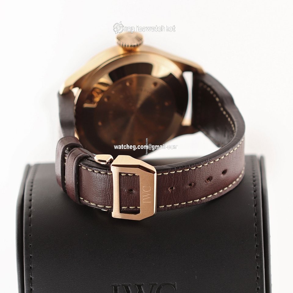 IWC Big Pilot Mens watch Unisex Automatic Rose gold IW500425 4