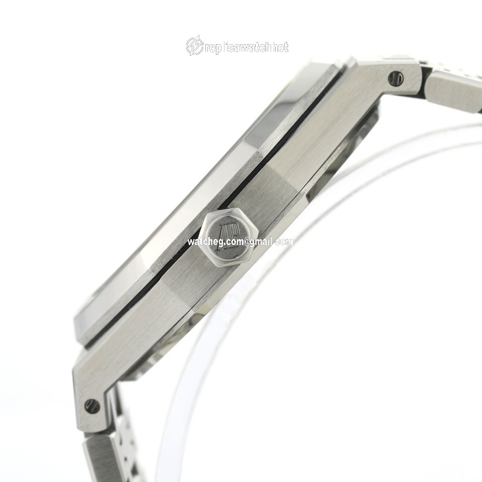Audemars Piguet Royal Oak Selfwinding Automatic Steel 15400 4