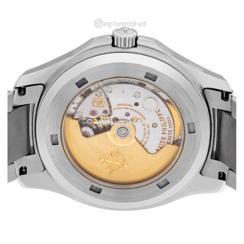 Patek Philippe Aquanaut Mens watch Unisex Automatic Steel 5167 1A 4