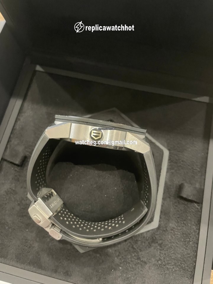 TAG Heuer Connected Mens watch Unisex Quartz Titanium SBF8A8001.11FT6076 4