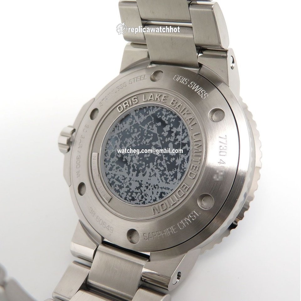 Oris Aquis Date Mens watch Unisex Automatic Steel 01 733 7730 4175 4