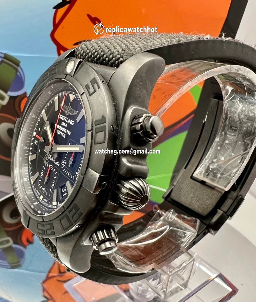 Breitling Chronomat 44 Blacksteel Mens watch Unisex Automatic Steel MB0111C3 BE35 4