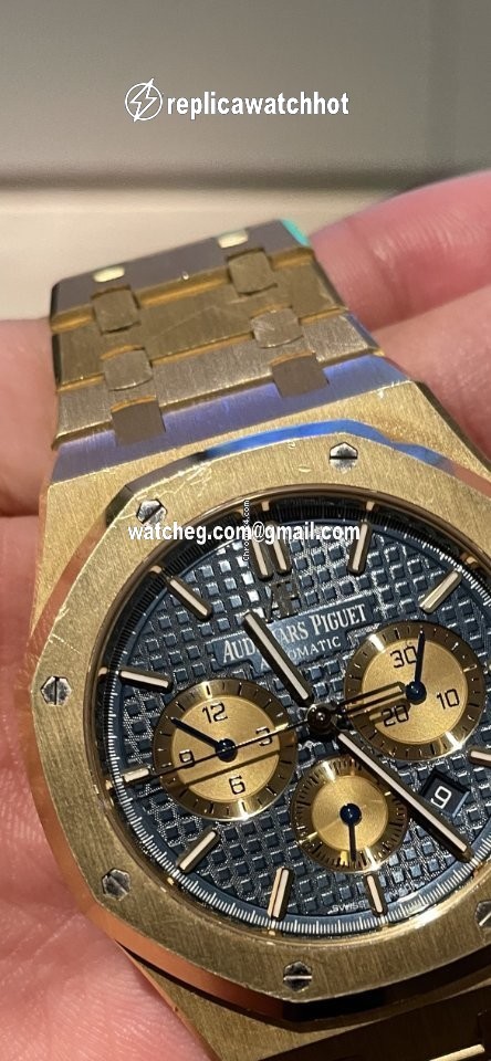 Audemars Piguet Royal Oak Chronograph Mens watch Unisex Automatic Yellow gold 26331BA.OO.1220BA01 4