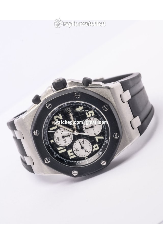 Audemars Piguet Royal Oak Offshore Chronograph Steel 25940SK 4