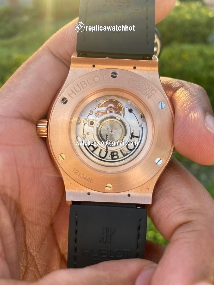 Hublot Classic Fusion 45, 42, 38, 33 mm Mens watch Unisex Automatic Rose gold 511.OX.2611.LR 4