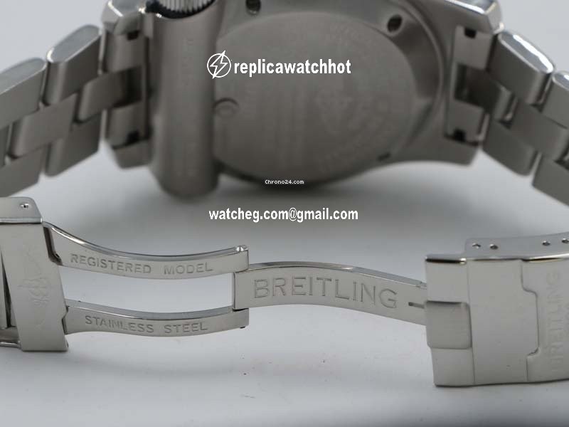 Breitling Emergency Mens watch Unisex Quartz Gold Steel B73321 4