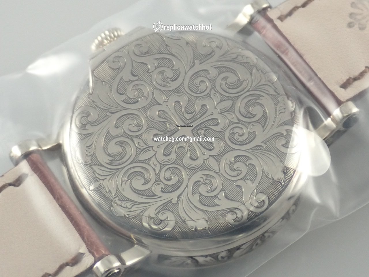 Patek Philippe Perpetual Calendar Automatic White gold 5160G 4