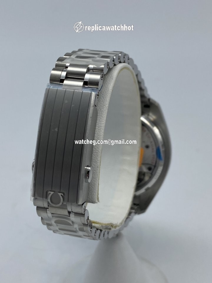 Omega Mens watch Unisex Steel 329.30.43.51.02.001 4