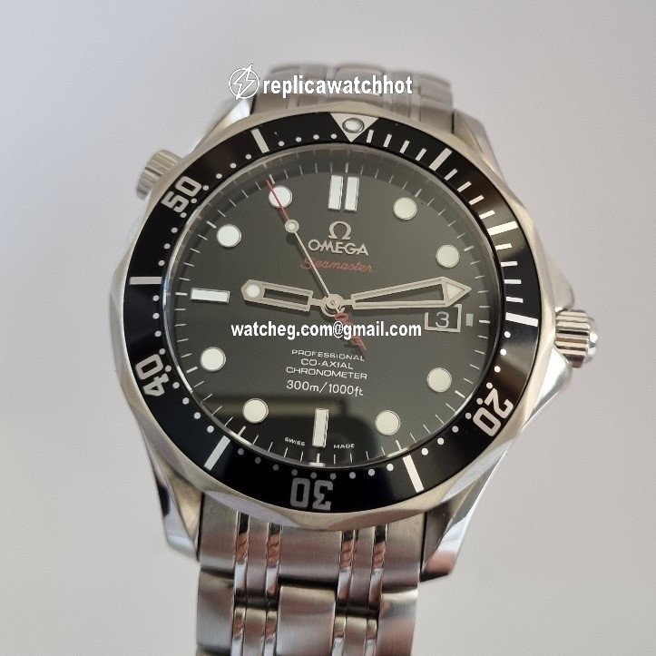 Omega Seamaster Diver 300 M Mens watch Unisex Automatic Steel 212.30.41.20.01.001 4