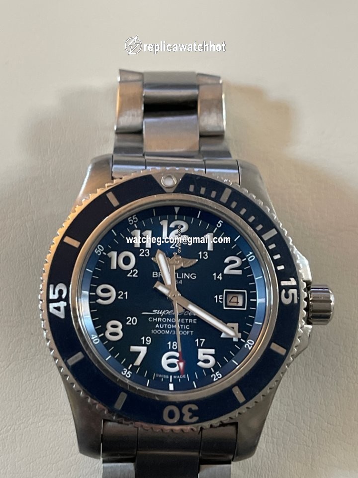 Breitling Superocean II 44 Mens watch Unisex Automatic Steel A17392D8 C910-162A 4