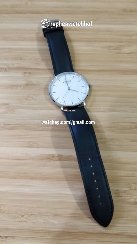 Tissot T-Classic Mens watch Unisex Quartz Steel T1096101603100 4