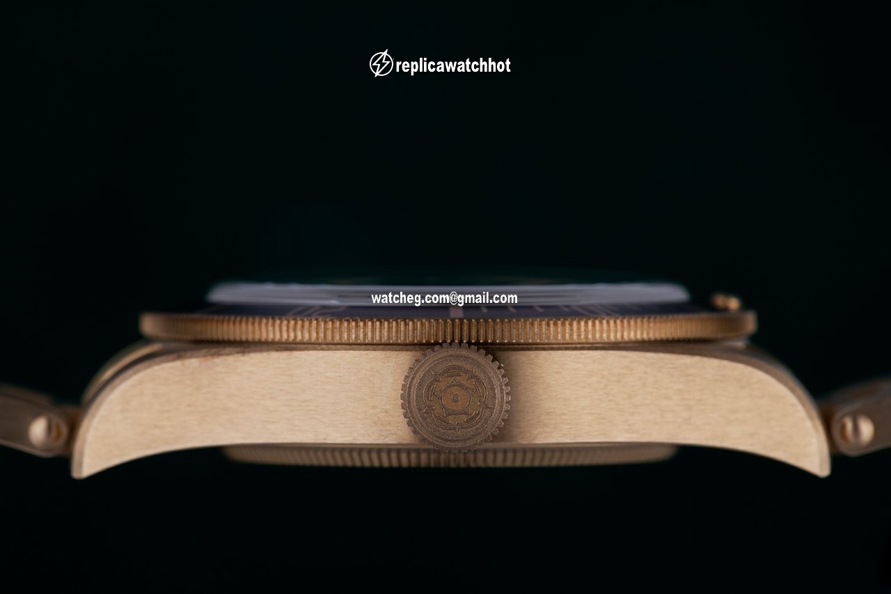 Tudor Black Bay Bronze Automatic Bronze 79012M 4