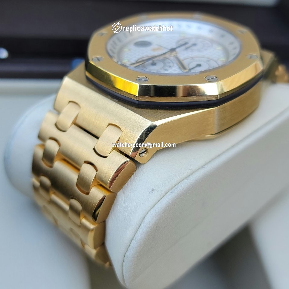 Audemars Piguet Royal Oak Offshore Chronograph Mens watch Unisex Automatic Yellow gold 25721BA.OO.1000BA.03 4