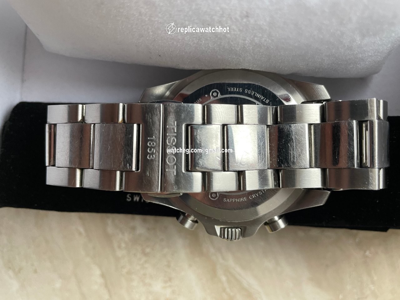 Tissot V8 Mens watch Unisex Quartz Steel T106.417.11.051.00 4