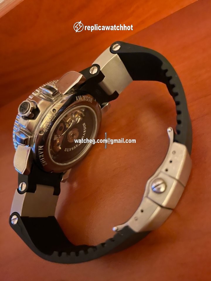 Ulysse Nardin Maxi Marine Diver Mens watch Unisex Automatic Steel 8003-102 4