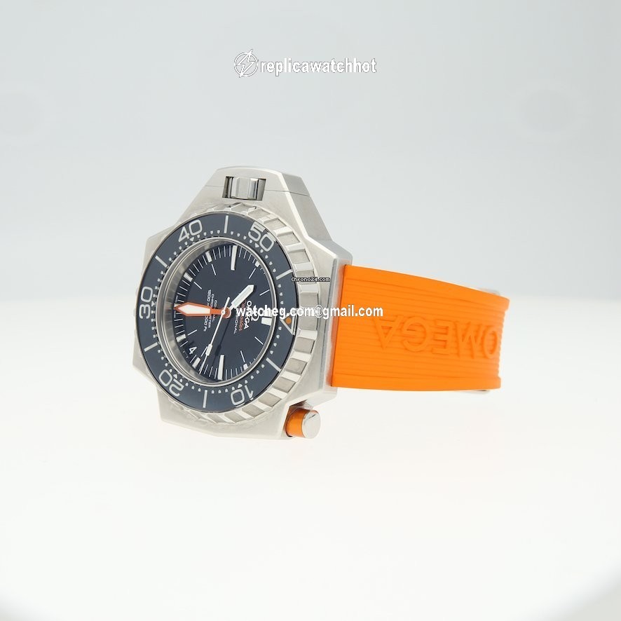Omega Seamaster PloProf Mens watch Unisex Automatic Steel 224.32.55.21.01.002 4