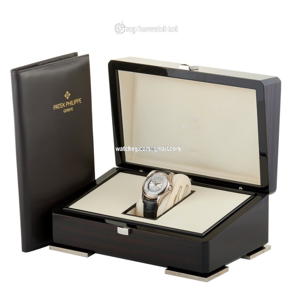 Patek Philippe World Time Mens watch Unisex Automatic White gold 5130G-001 4