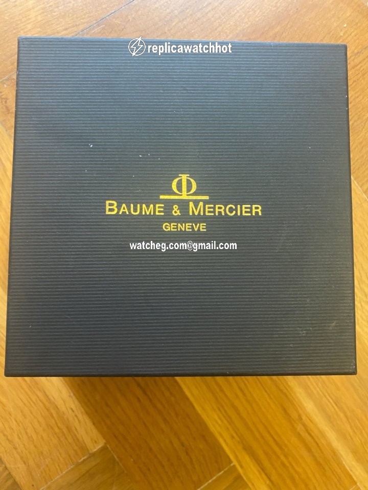Baume & Mercier Linea Womens watch Quartz Gold Steel MV045203 4