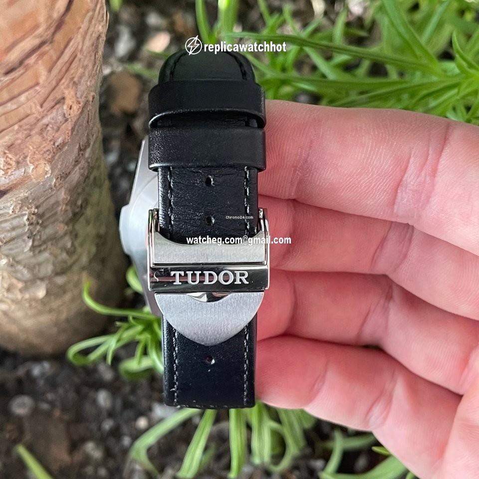 Tudor Fastrider Chrono Mens watch Unisex Automatic Steel 42010N 4