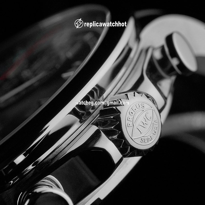 IWC Portuguese Yacht Club Chronograph Mens watch Unisex Steel IW3905-03 4