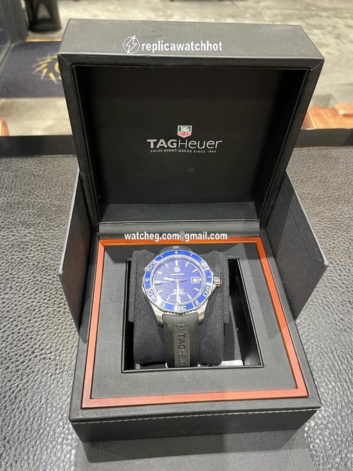 TAG Heuer Aquaracer 500M Mens watch Unisex Automatic Steel WAK2111 4