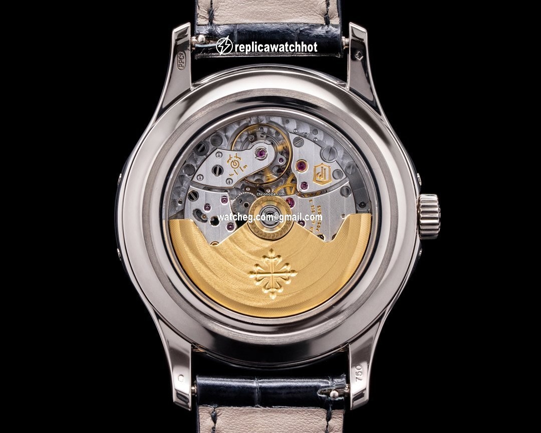 Patek Philippe Annual Calendar Mens watch Unisex Automatic White gold 5205G-010 4