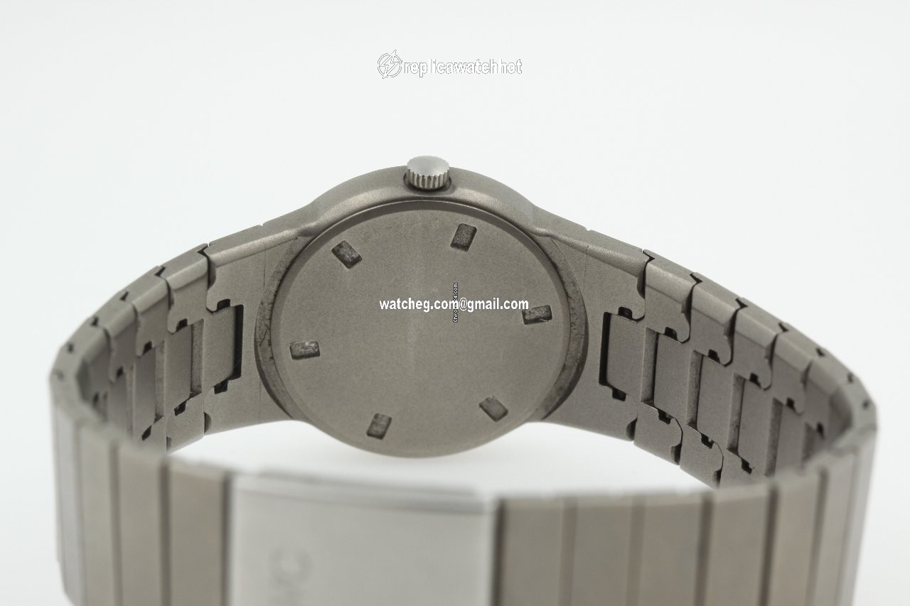 IWC Porsche Design Womens watch Quartz Titanium IW4517 4
