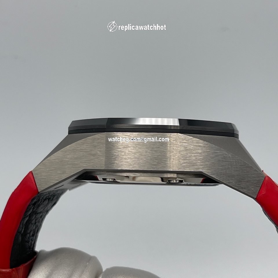 Audemars Piguet Royal Oak Concept Mens watch Unisex Titanium 26588IO.OO.D067CA.01 4