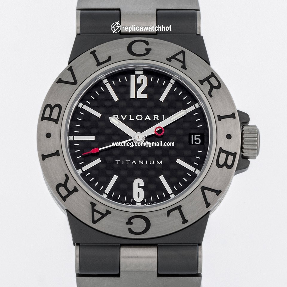 Bulgari Diagono Quartz Titanium TI 32 TA 4