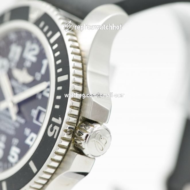 Breitling Superocean II 44 Mens watch Unisex Automatic Steel A17392D7 4