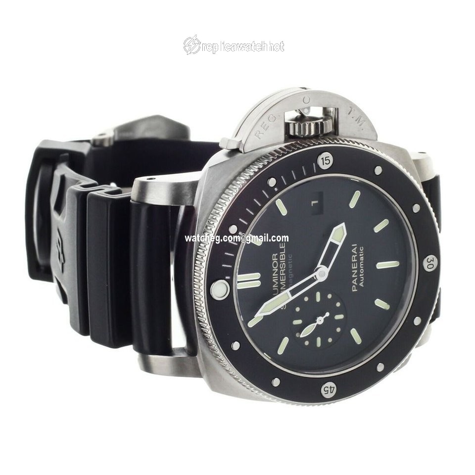 Panerai Luminor Submersible 1950 3 Days Automatic Mens watch Unisex Automatic Titanium PAM389 4