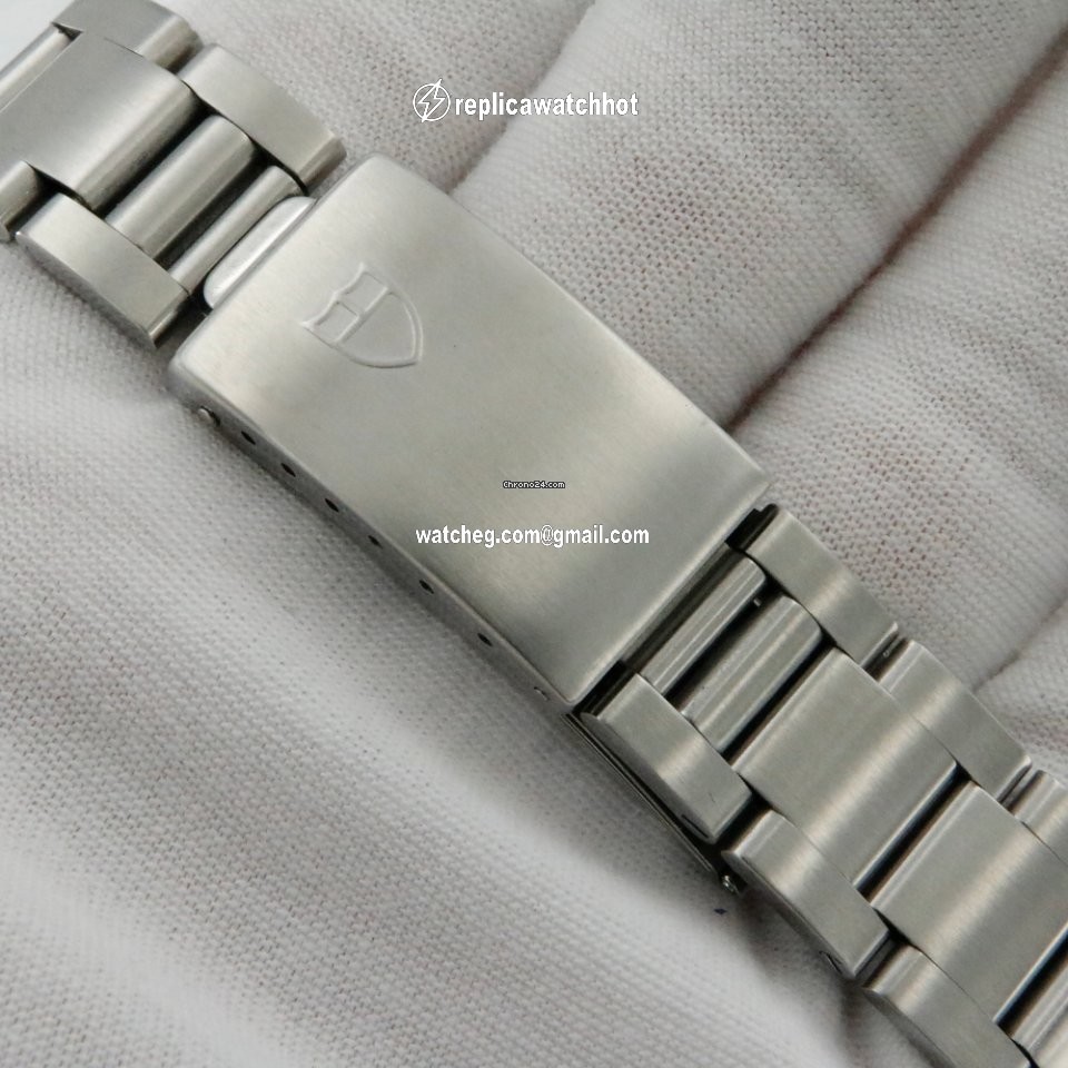Tudor Oysterdate Big Block Mens watch Unisex Automatic Steel 79170 4