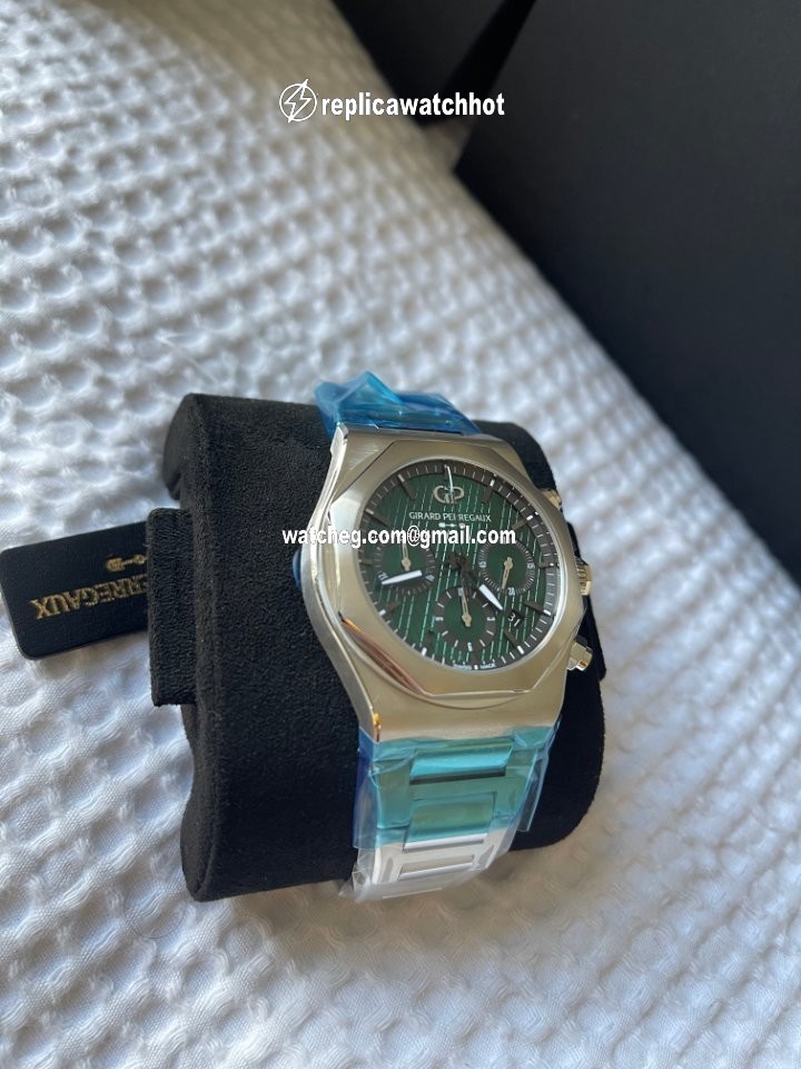 Girard Perregaux Laureato Mens watch Unisex Automatic Steel 81020-11-001-11A 4
