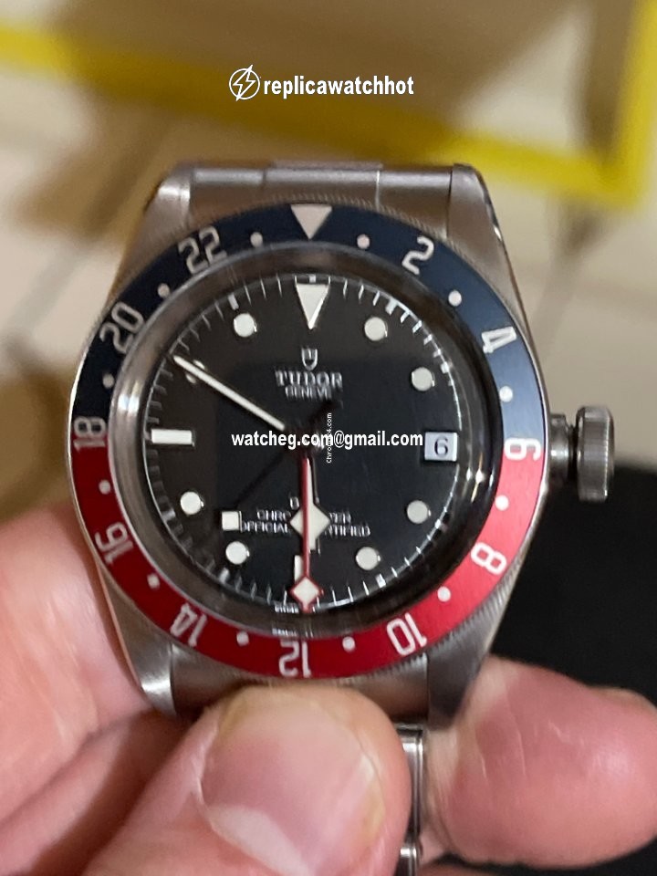 Tudor Black Bay GMT Mens watch Unisex Automatic Steel 79830RB 4
