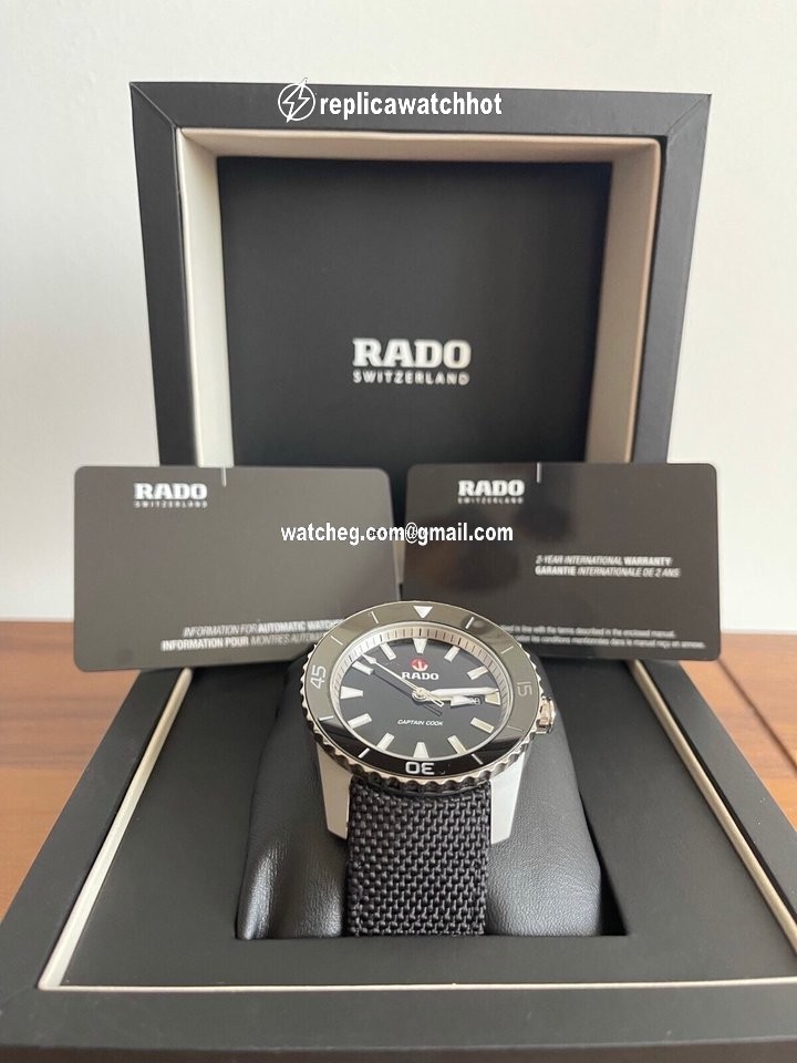 Rado HyperChrome Captain Cook Mens watch Unisex Automatic Titanium R32501206 4